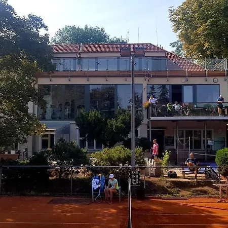 Δωμάτια σε οικογενειακή κατοικία Sport Cibulka